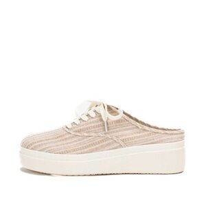 S65. NWT Yellowbox Elvy Sand Slip on Sneaker 9M